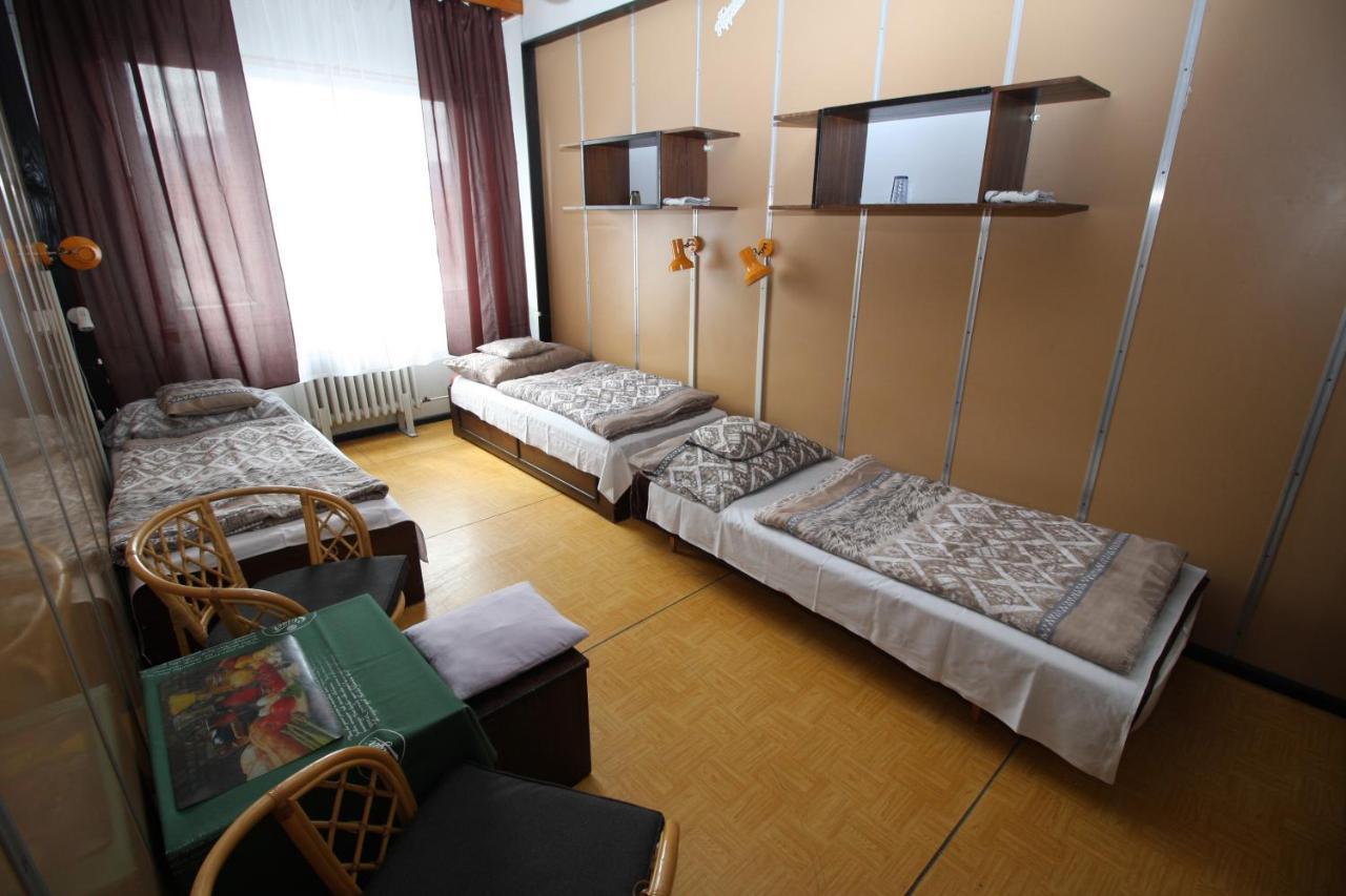 Garni Hotel Liptovsky Mikulas Bagian luar foto