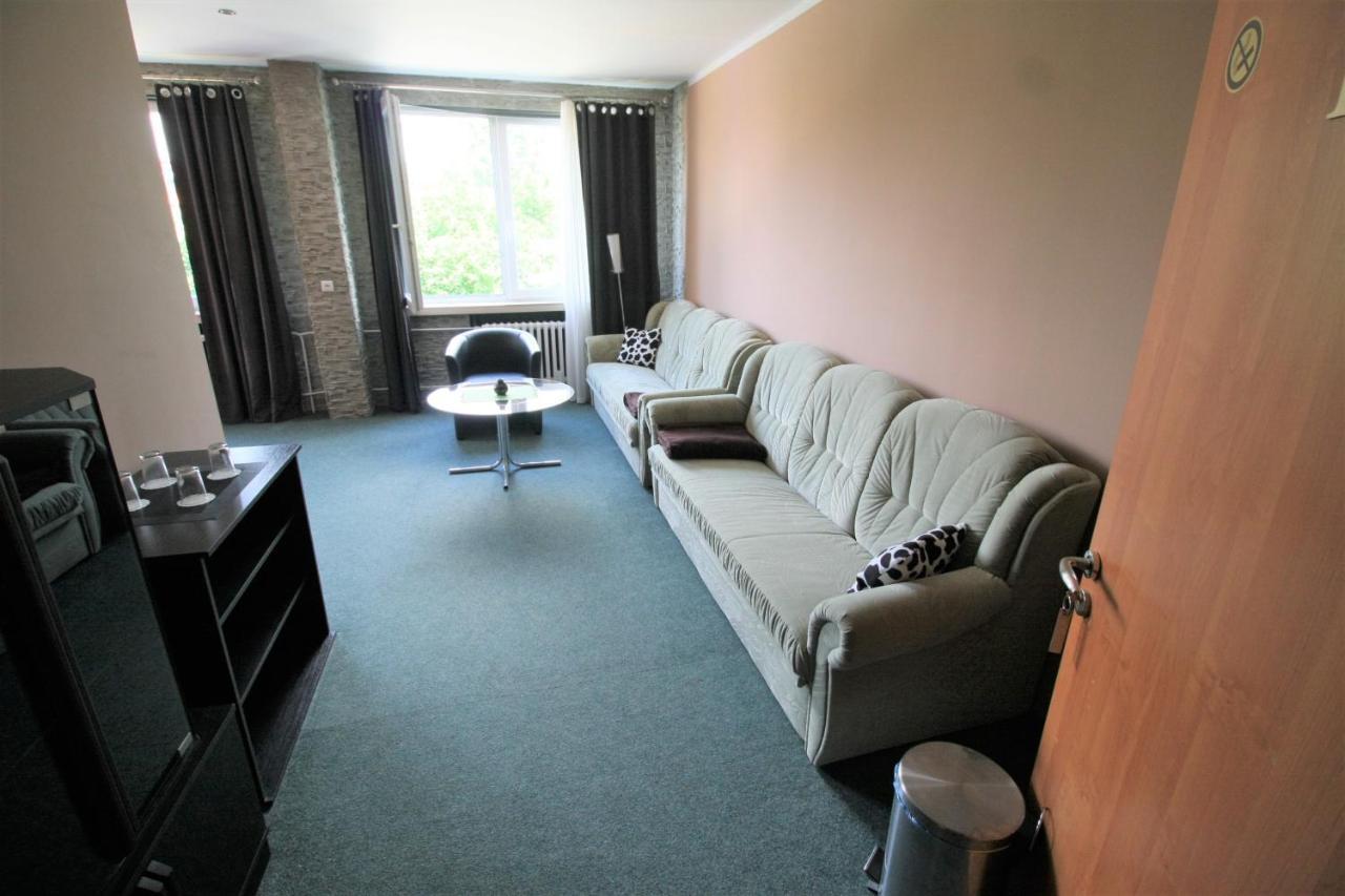Garni Hotel Liptovsky Mikulas Bagian luar foto